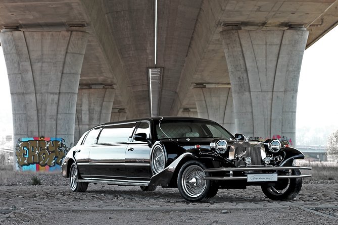 1 hour ride in vintage limousine - Key points to know before booking