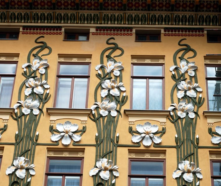 3-Hour Brno Themed Walking Tours - What the tour adds to an independent visit