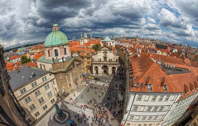 3 Hours Food Tour in Prague Retro - Starting around I. P. Pavlova in New Town