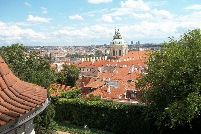 6-hour Welcome to Prague Private Tour - Charles Bridge and the toll-paying past