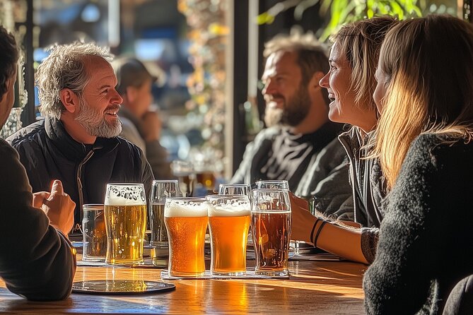 Alternative bar tour with dinner in the art district - Starting with 400 beer styles