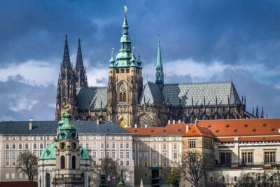 Amazing !!! Electric Trike Tour of Prague, live guide included