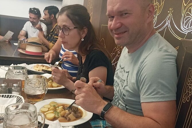 Best of Prague - City walking tour with Czech Cuisine Lunch - St. Vitus Cathedral as the grand finish