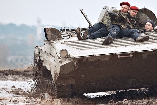 BMP tank driving experience Prague - Who will enjoy this most?