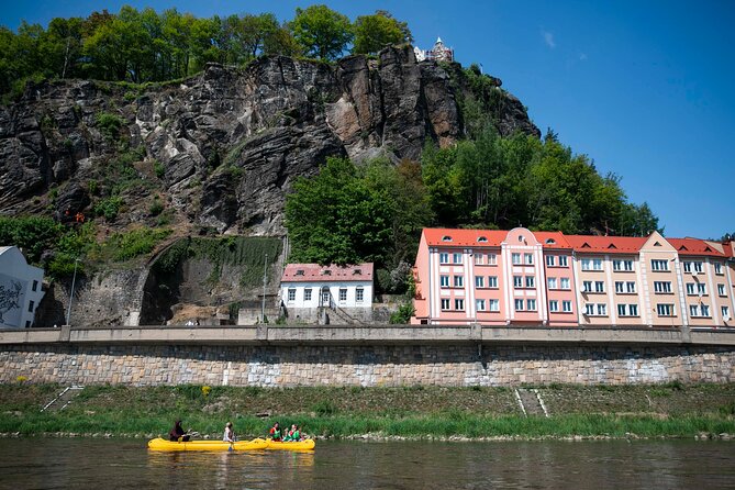 Canoeing on the Elbe river from Děčín to Bad Schandau - From Camp Děčín to the first bend