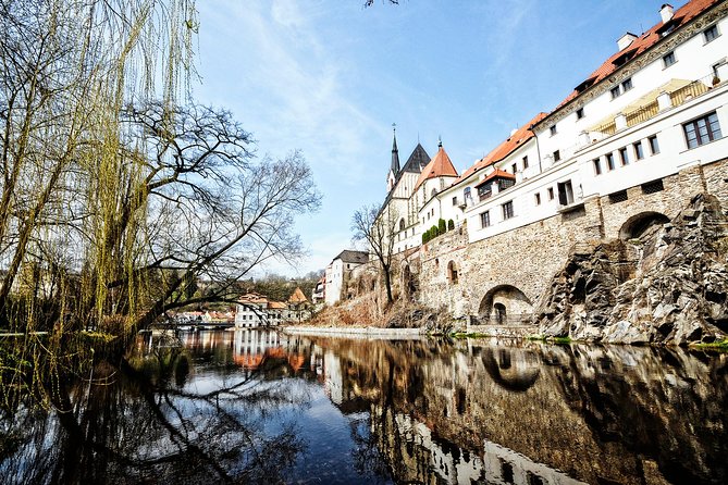 Cesky Krumlov One Day Trip from Prague by bus - The morning bus ride through South Bohemia