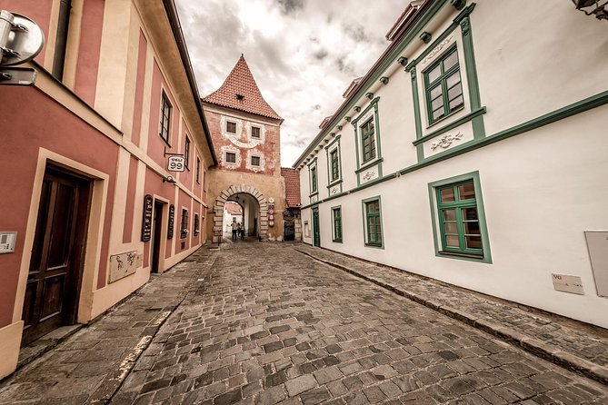 Cesky Krumlov One Day Trip from Prague by bus - The castle, courtyards, and decorated interiors