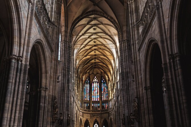 Classic Prague Castle Tour, Strahov Monastery & Castle District - St. Vitus Cathedral from the best angles