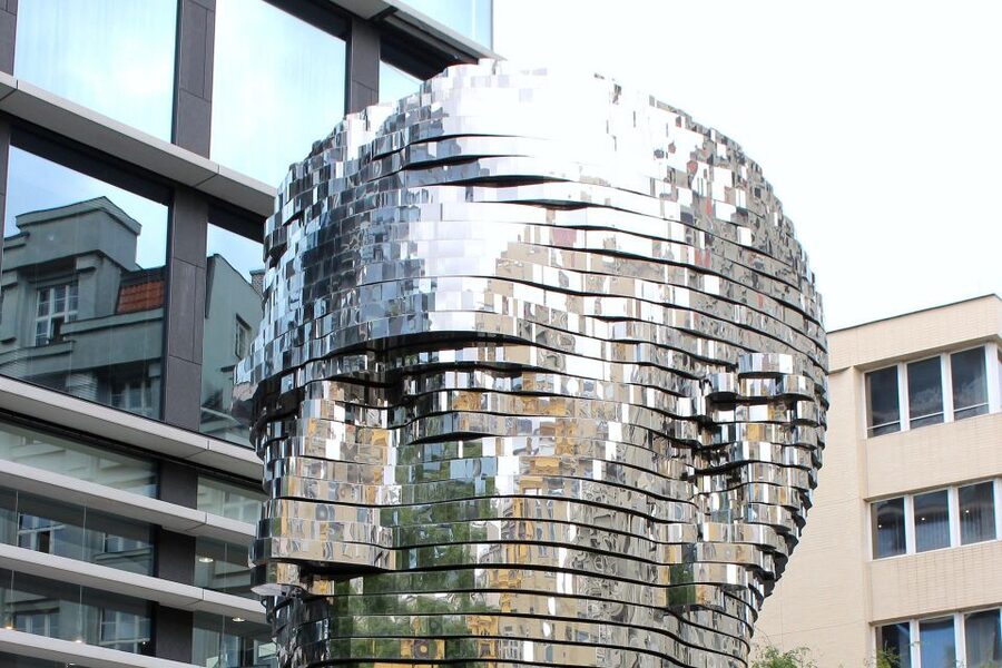 Contemporary art tour in Prague: the works of David Černý - Why the guide matters more than the sculpture count