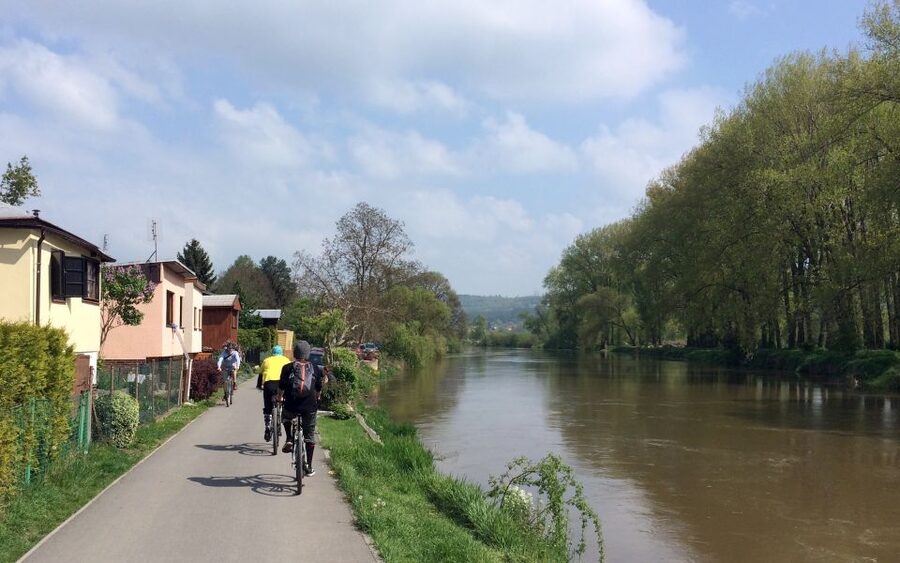 Coutryside bike tour to Karlstejn Castle. - Key points to know before you book