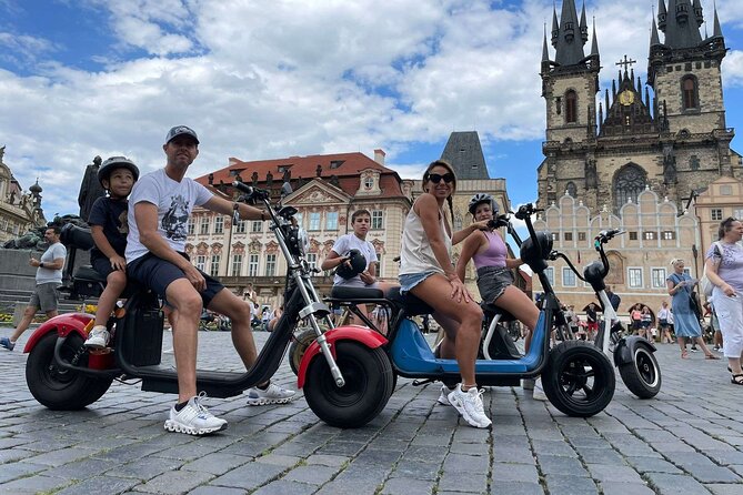 Create your own route on eScooter and enjoy Prague on wheels! - What the price includes, and where the value lies