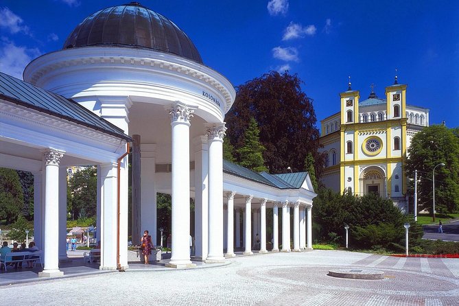 Czech Spas of Karlovy Vary and Marianske Lazne from Prague - The coach ride and physical demands