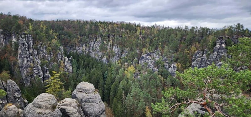 Day trip from Prague to Bohemian and Saxon Switzerland - The climb to Pravčická Gate