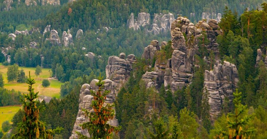 Day Trip to Rock City in Adrspach and Church of Peace - Small details that make the day easier