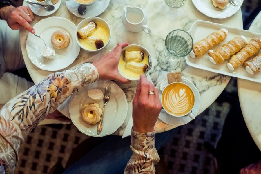 Delicious Food Tour by Prague Food Tour - The short food stop and the Old Town walk