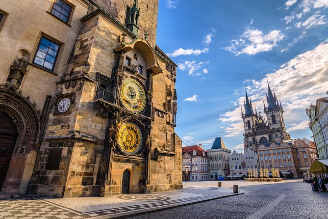 Discover Prague Private Tour - 3 hours - A fast but useful introduction to Prague