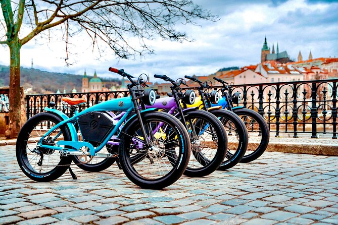 E-BIKE TOUR: 10 Must-See Landmarks & Viewpoints in Prague 1-8per. - Why this route works so well for a first look at Prague