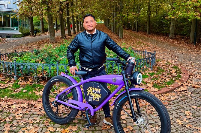 E-BIKE TOUR: 10 Must-See Landmarks & Viewpoints in Prague 1-8per. - Letná Park and Prague’s finest broad view