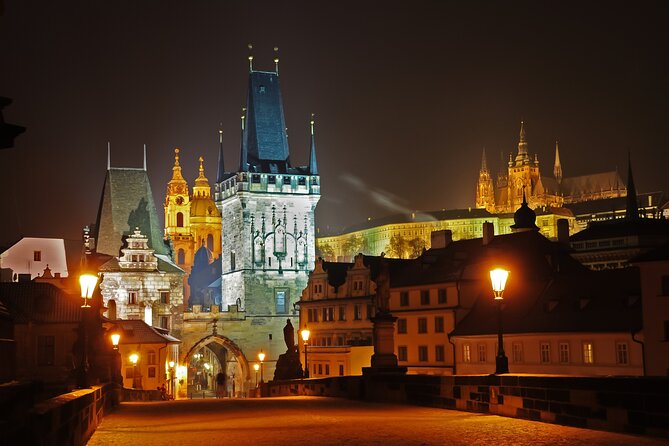 Evening View Walk in Prague - Prague at night begins on Charles Bridge