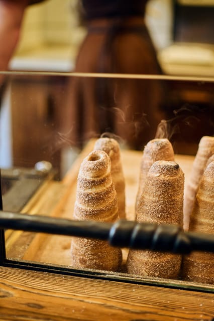 Explore Prague with our chimney cake Prague trail! - Who should choose this Prague trail?