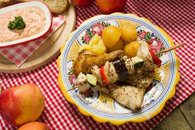 Folklore Dinner with Unlimited Drinks 4course Menu - Is the $63.96 price good value?