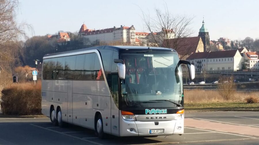 From Dresden: Prague Guided Day Trip by Coach - From Dresden Hauptbahnhof to Prague by coach