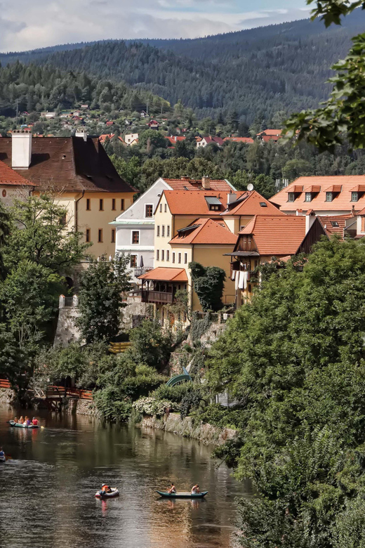 From Prague: Český Krumlov Full-Day Tour with Pickup - Two hours to find your own Český Krumlov