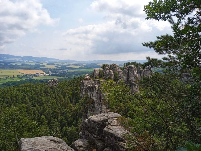 From Prague: Full-Day Bohemian Paradise Guided Hiking Trip - Key points at a glance