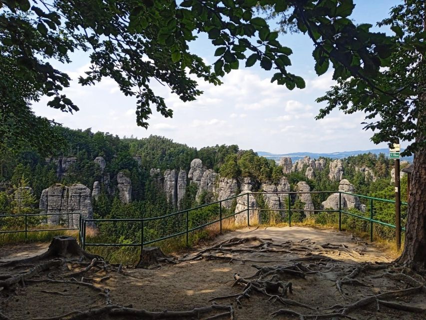 From Prague: Full-Day Bohemian Paradise Guided Hiking Trip - Hruboskalsko Rock City and the climber cemetery