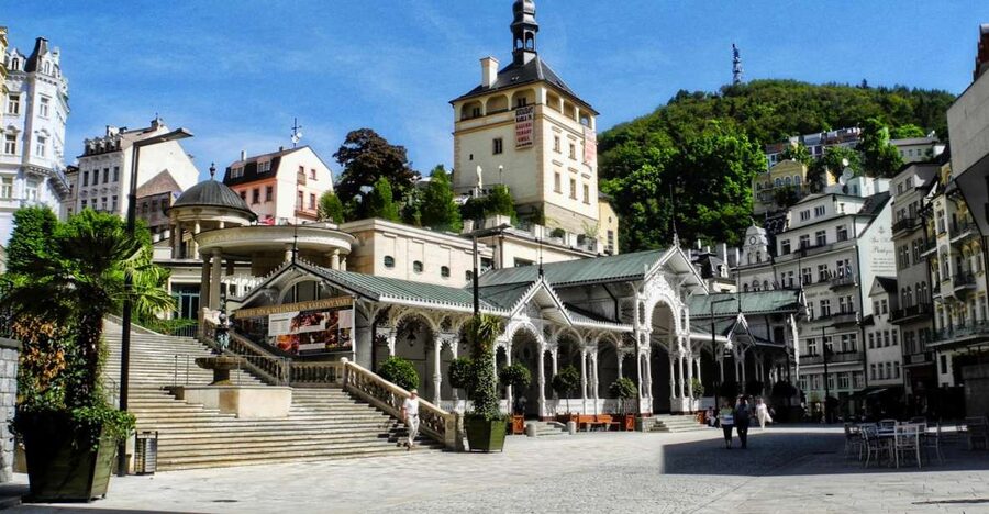 From Prague: Karlovy Vary Full-Day Tour - Why Karlovy Vary Makes a Good Day Trip From Prague