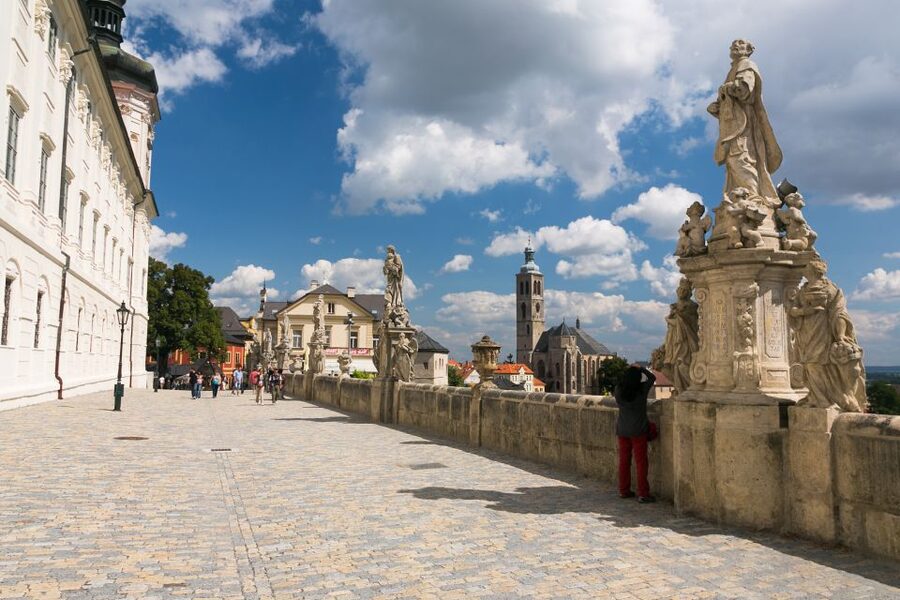 From Prague: Kutná Hora Day Excursion with Bone Church - Key points at a glance