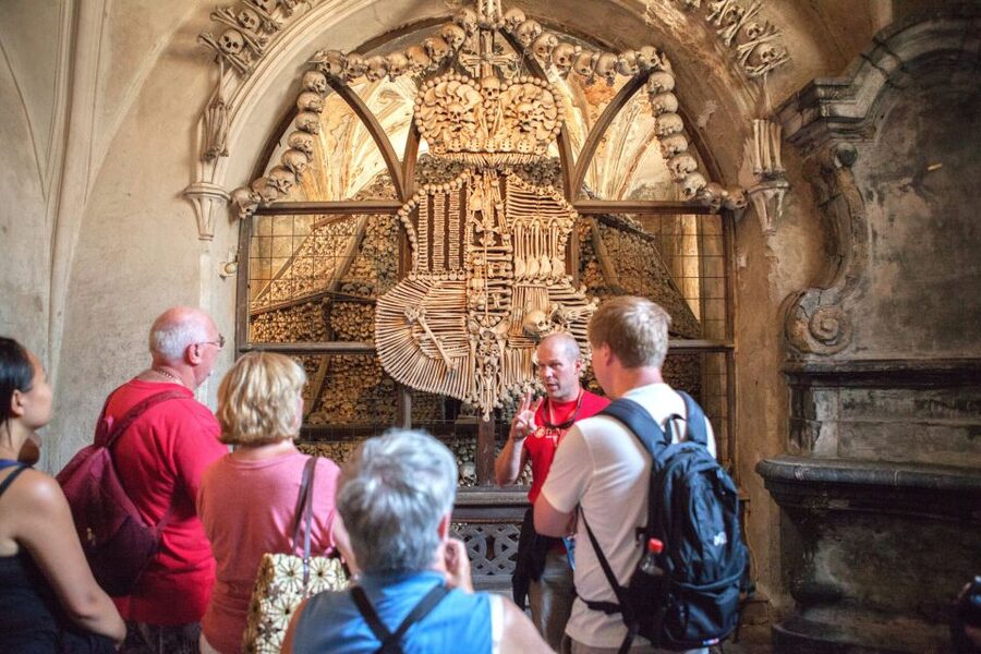 From Prague: Kutna Hora UNESCO Site Tour with Bone Chapel - Meeting your guide at Prague’s main station
