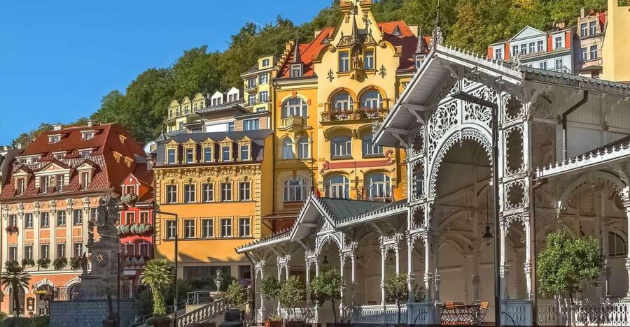 From Prague: One day trip to Karlovy Vary - Who will enjoy this outing most