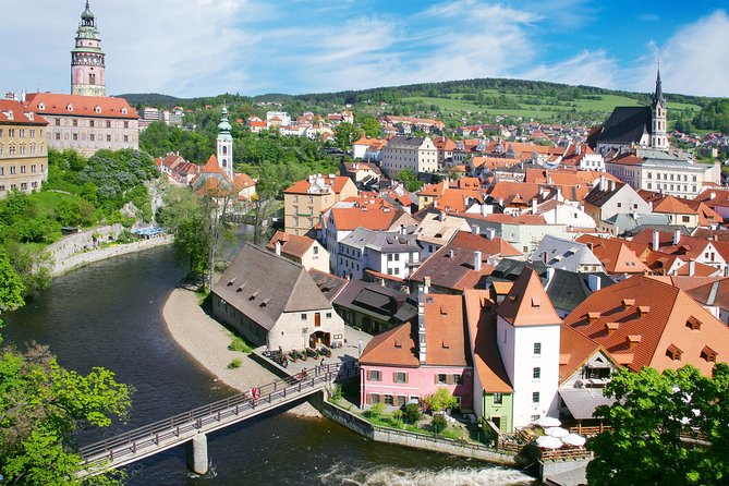 Full Day Cesky Krumlov Private Tour from Prague - Entering Cesky Krumlov Castle