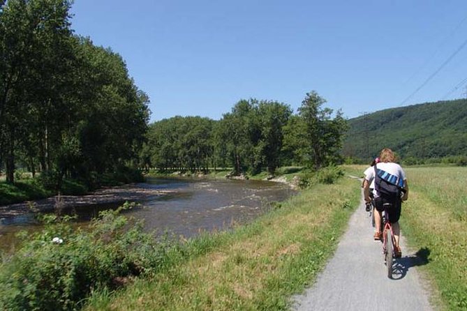 Full-Day Countryside Bike Tour to Karlstejn Castle (small group) - Cernosice and Dobrichovice along the Berounka