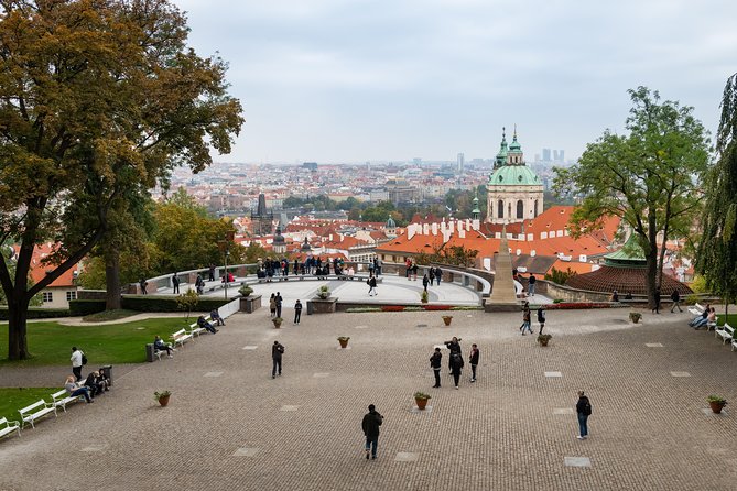 Full-Day Prague Tour with Prague Castle, Lunch and Vltava Cruise - The Jewish Quarter in a short visit