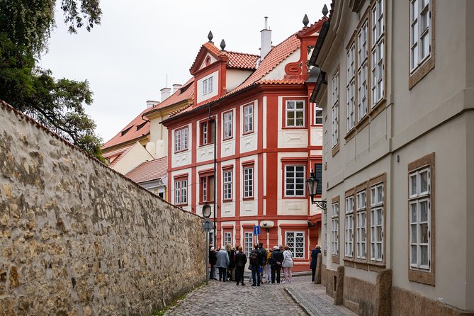 Full-Day Prague Tour with Prague Castle, Lunch and Vltava Cruise - A Czech lunch with practical warnings