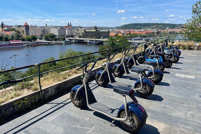 Guided sightseeing e-scooter tour of Prague: 2 hours - Petřín, the National Theatre, and the return