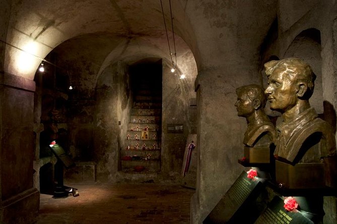 Half-Day WWII Prague Walking Tour - Prague’s WWII story begins beside Charles Bridge