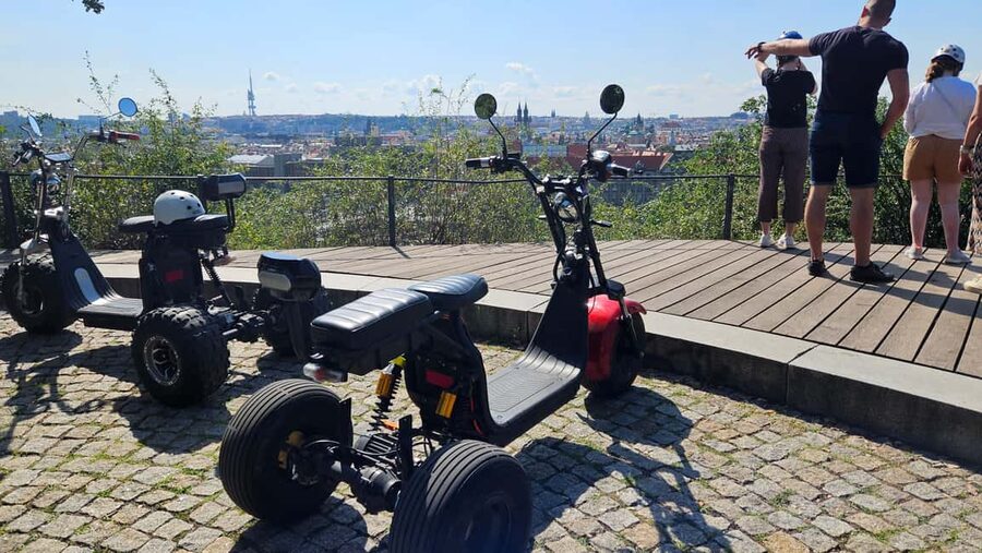 Heart of Prague tour on Tricycle electric scooter - What the $62 price really covers