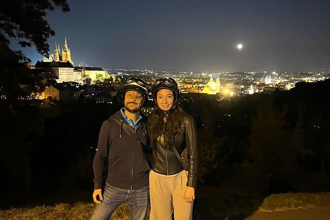 Hidden gems of Prague & City sightseeing - Walking tour - Kafka’s museum and the Pissing Sculptures