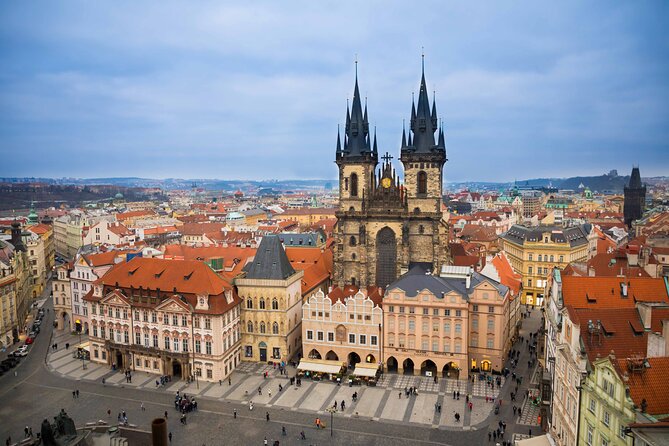 Highlights of Prague with a Funny and Local Guide - What the five-hour Prague Castle option adds