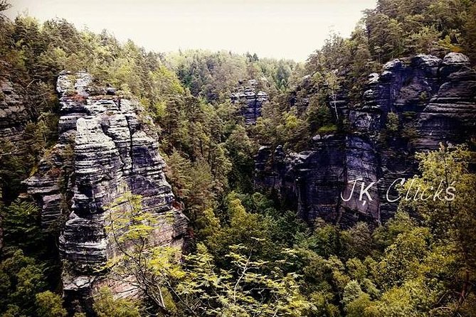 Hiking in Bohemian Switzerland - a day trip from Prague - What to pack for a long day outside