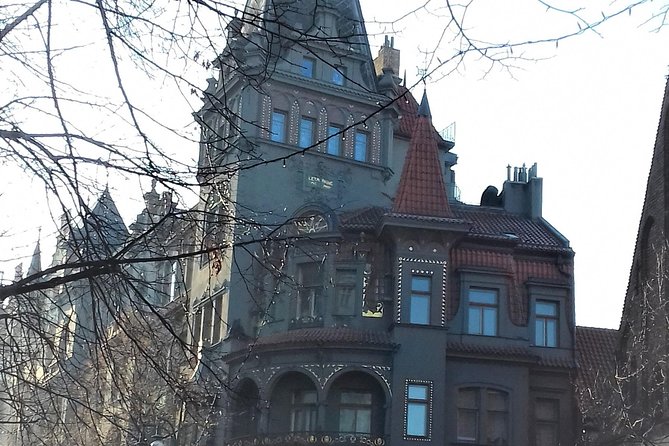 Jewish Prague Walking Tour - Kafka’s birthplace and the Old Town Square finish