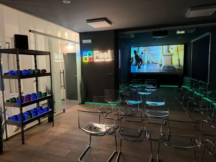 Karlovy Vary: Tourist Cinema Experience - What you see during the 20 minutes