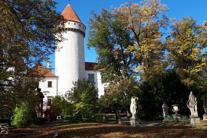 Konopiste Castle Private Tour from Prague - Arriving at the Baroque façade