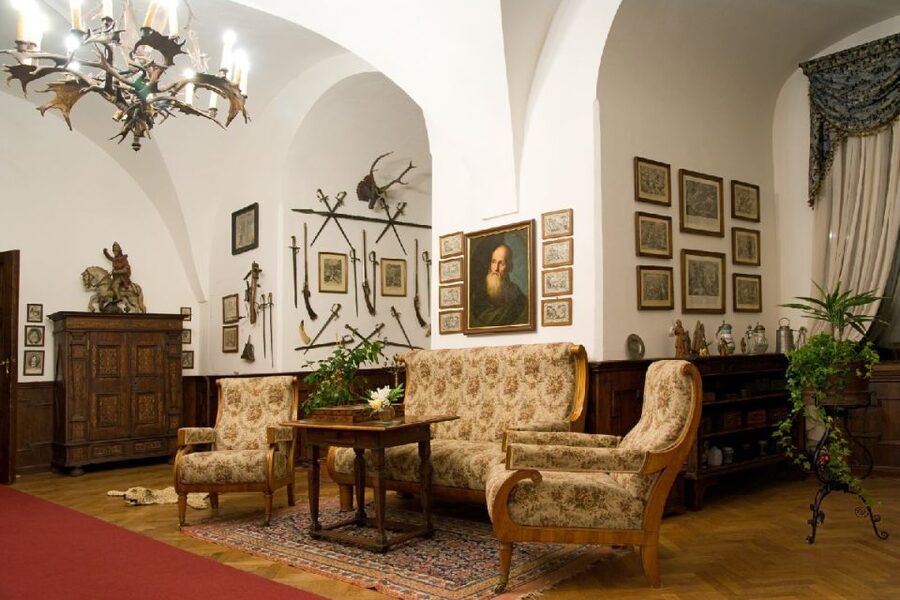 Konopiště: Chateau Tour from Prague - FAQ