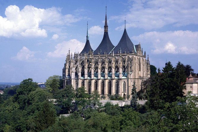 Kutna Hora Half-Day, Incl. the Bone Church & St.Barbara Cathedral - Inside the Sedlec Ossuary