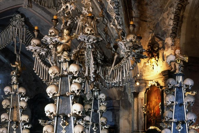 Kutna Hora & St. Barbara Cathedral & Ossuary - Who should book this Kutna Hora tour?