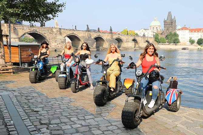 Live-Guided ️Trike-Harley️ Viewpoints tour of Prague - Why Three Wheels Work Well in Prague